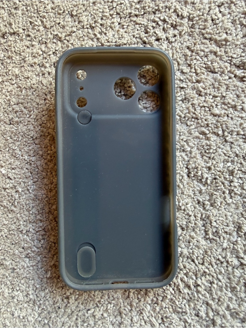 Justin Bieber Skylrk Silicone Phone Case with Integrated Tube— Iphone 17 pro max - Picture 2 of 2